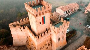 rocca offagna_credit Instagram@ph.franco-2