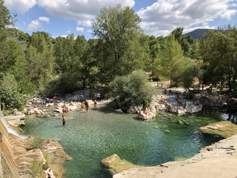 551b8b52-c973-48fa-b2dd-e482c84c6e18