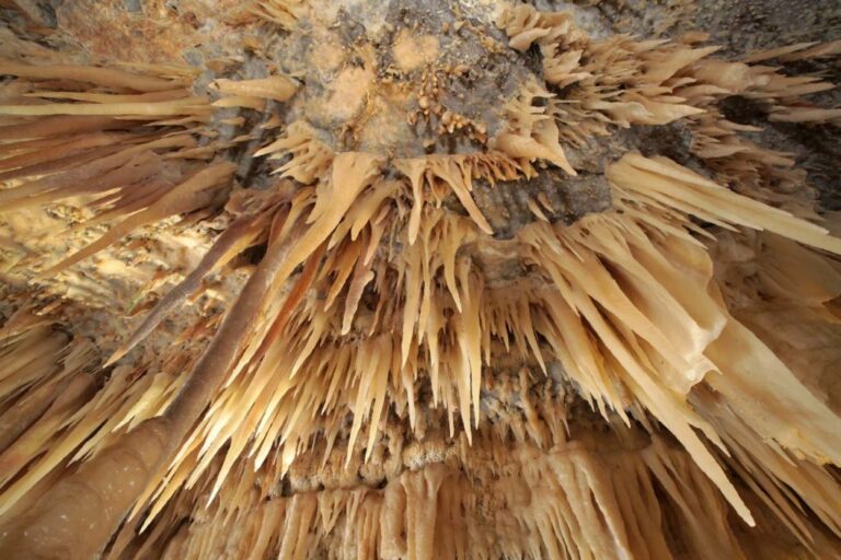 visitare-le-grotte-di-castellana